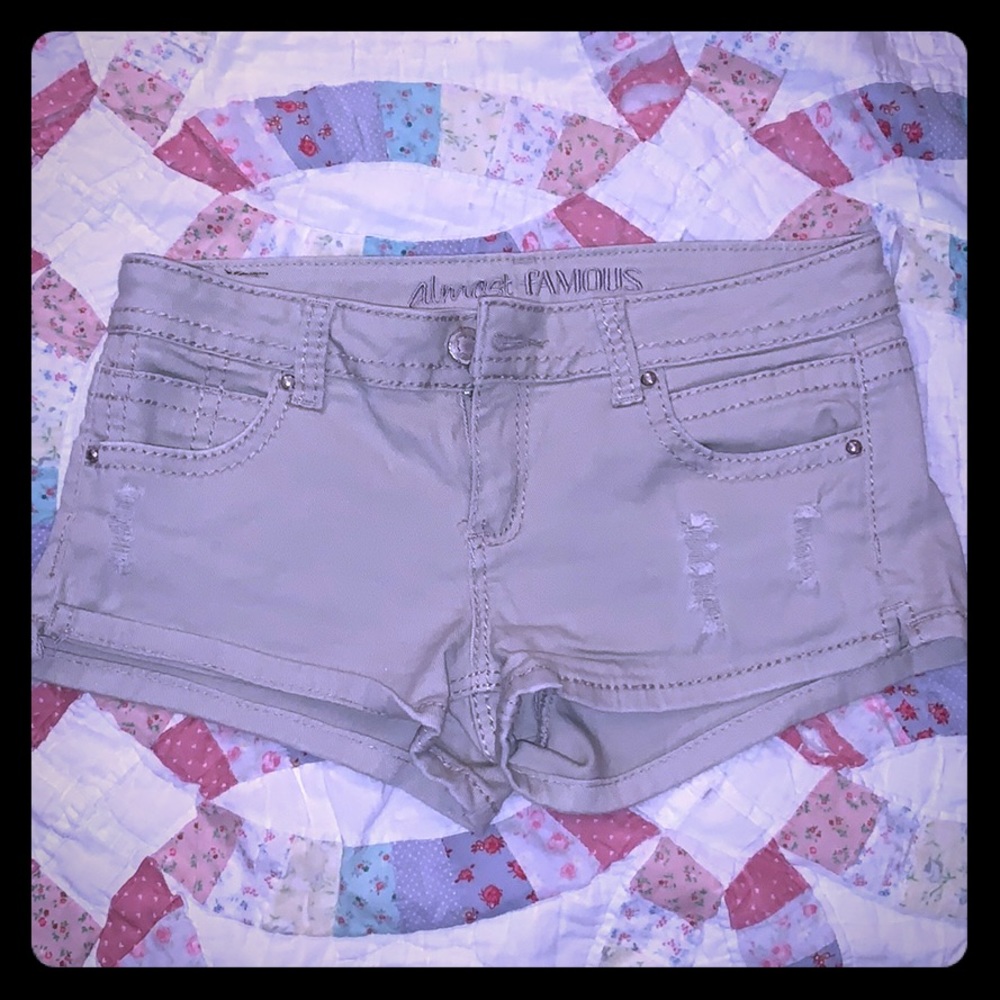 Almost famous tan shorts
